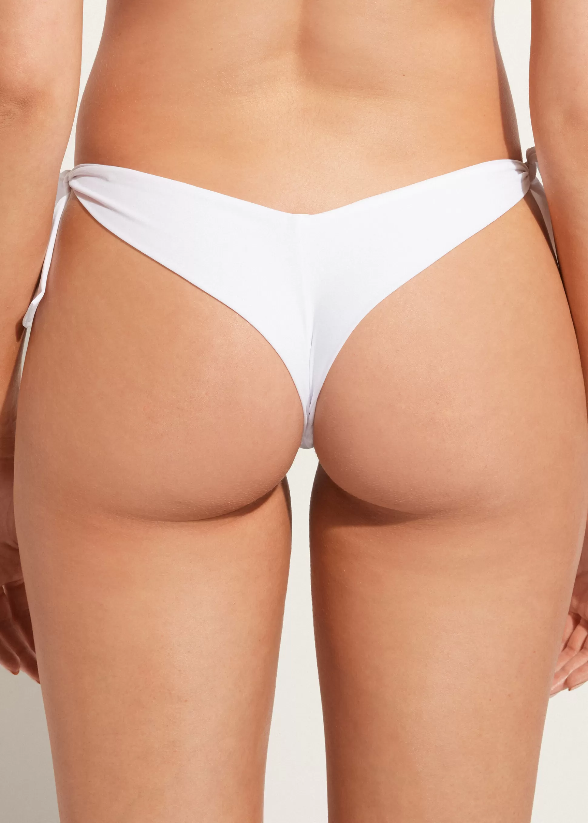Bas De Maillot Bresilien Echancre En V Mumbai*Calzedonia Shop