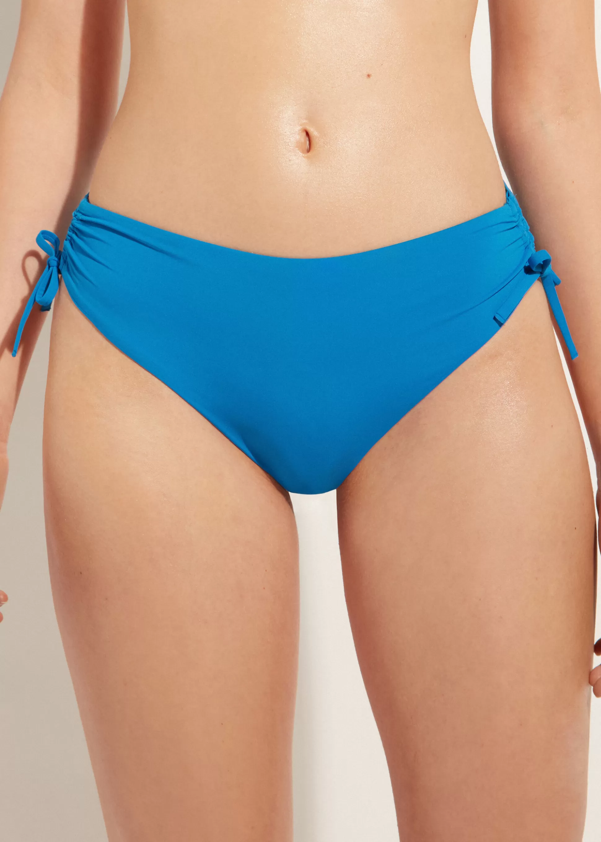 Bas De Maillot Taille Haute A Lanieres Indonesia*Calzedonia Fashion