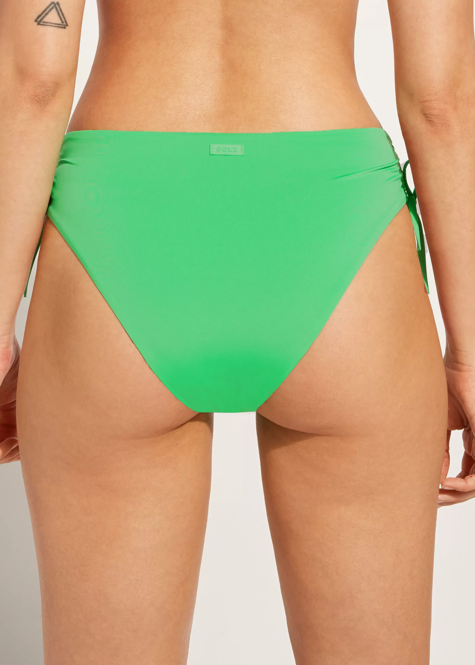 Bas De Maillot Taille Haute A Lanieres Indonesia*Calzedonia Outlet