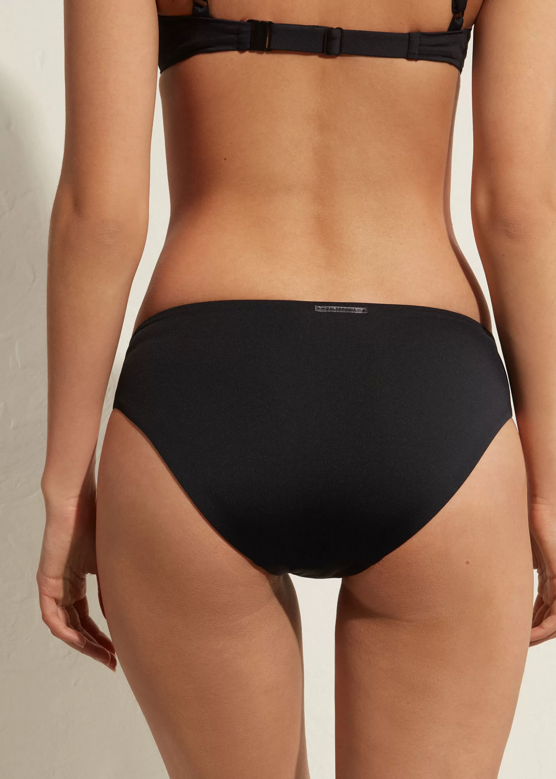 Bas De Maillot Taille Haute Indonesia*Calzedonia Flash Sale