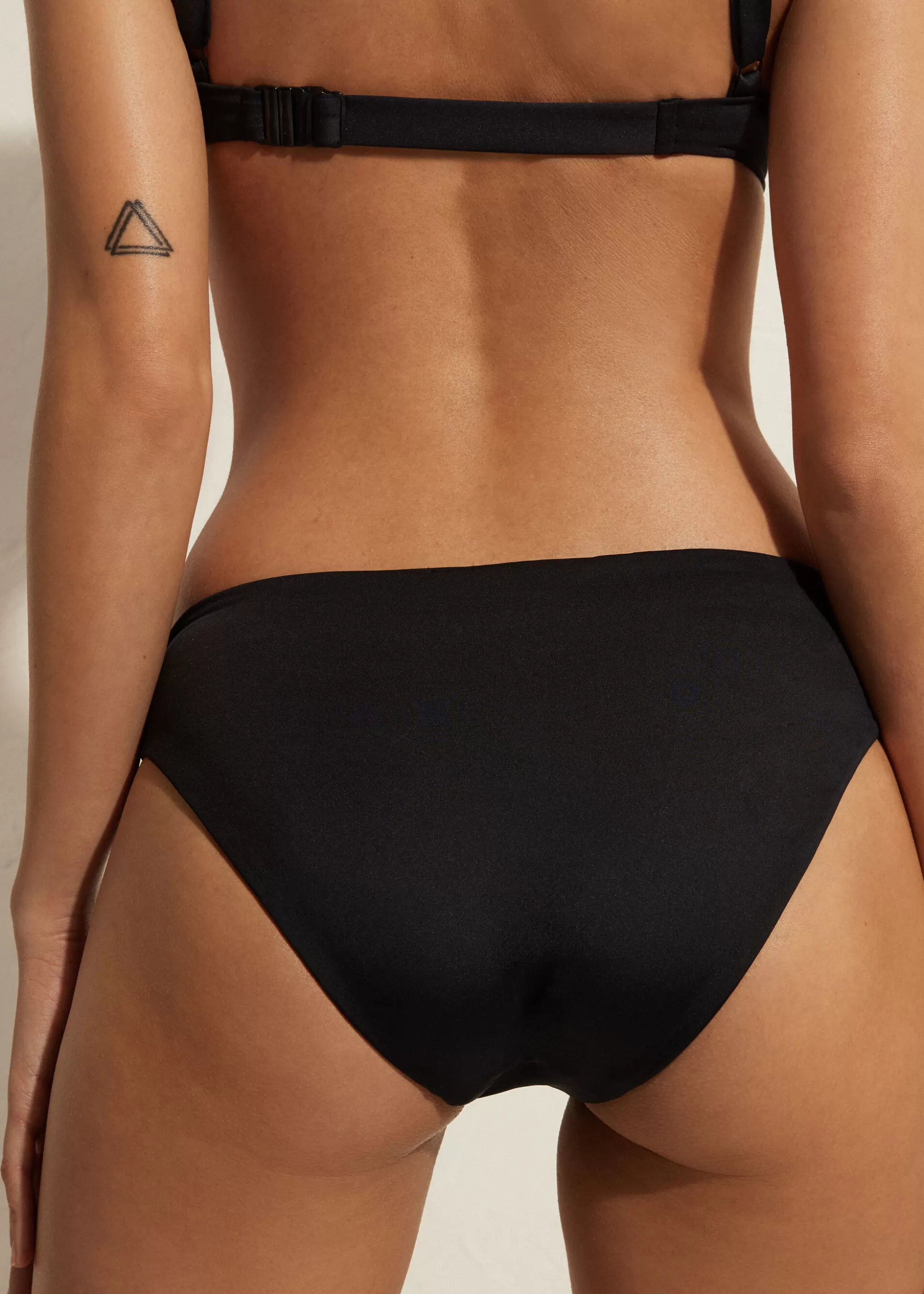 Bas De Maillot Taille Haute Indonesia*Calzedonia Cheap