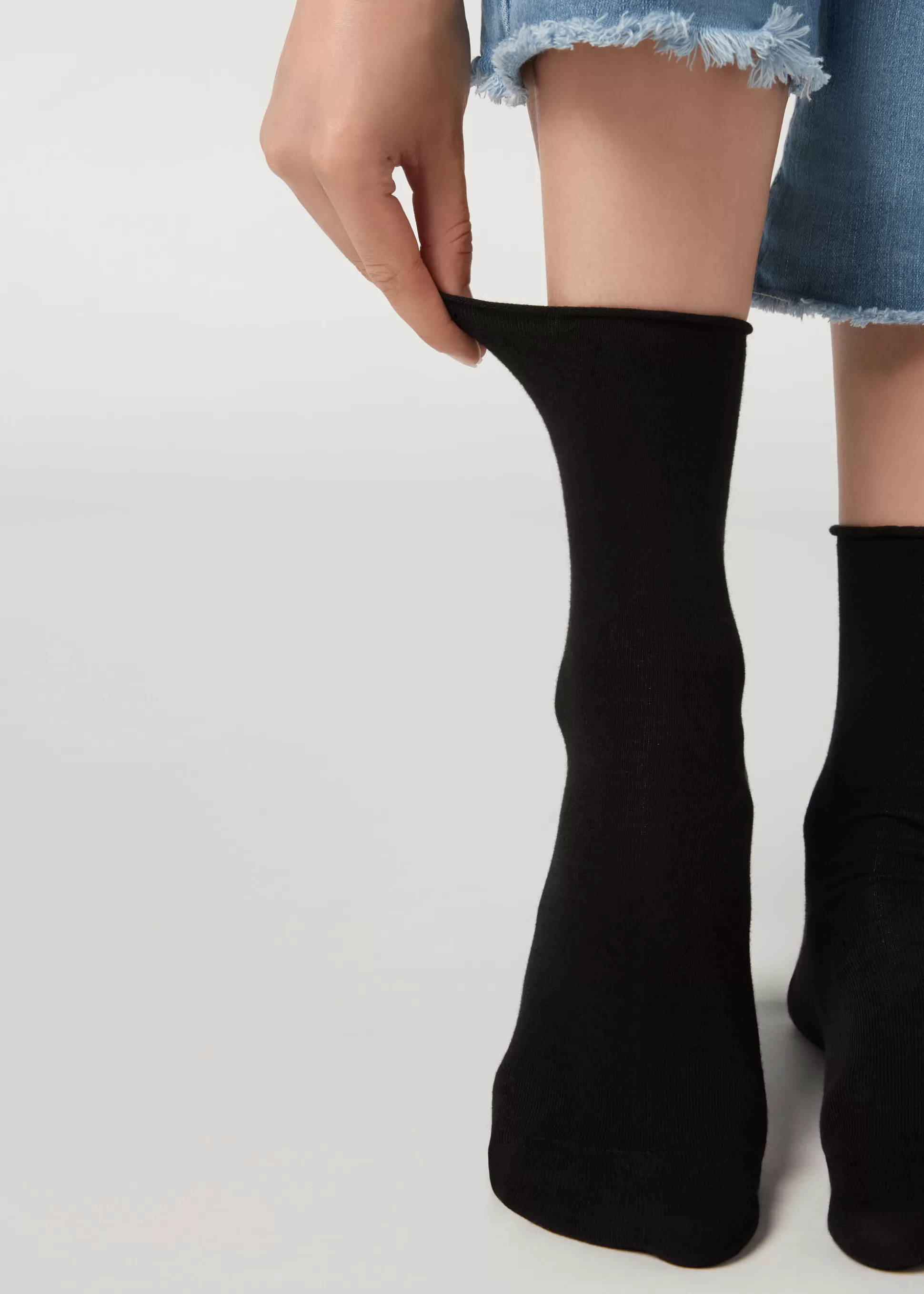 Chaussettes Courtes A Bords Francs En Coton*Calzedonia Online