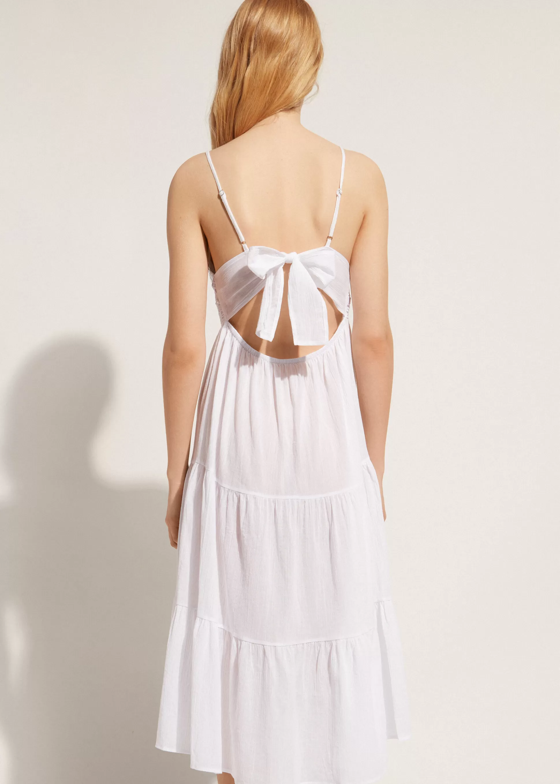 Robe Mi-Longue En Dentelle Macrame Et Jupe Volantee*Calzedonia Store